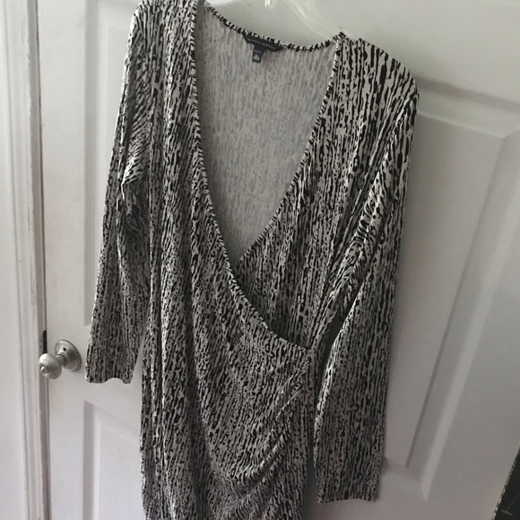 Stretchy Wrap Dress - Picture 2 of 7